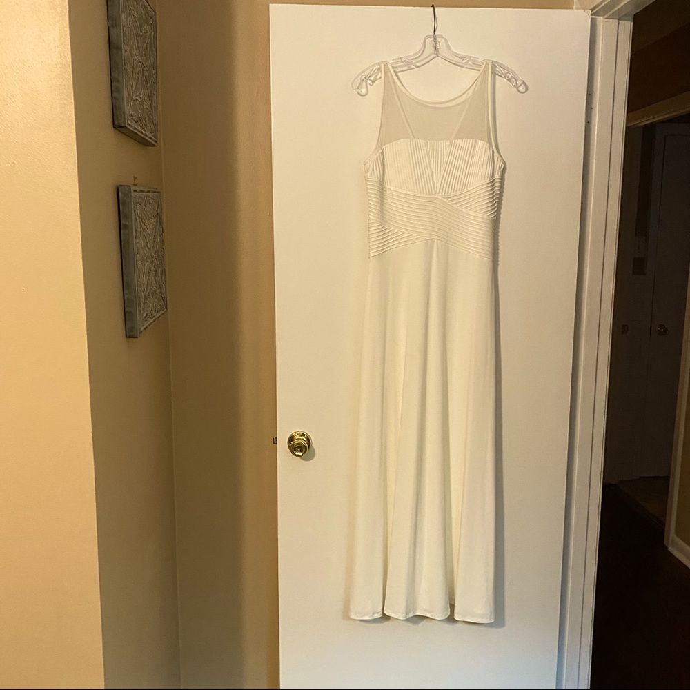 Calvin Klein Cream Prom Dress
